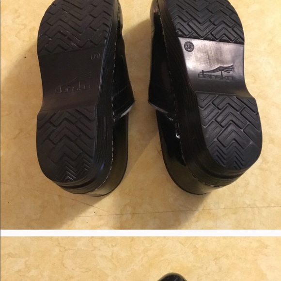 Dansko clogs - Picture 6 of 8